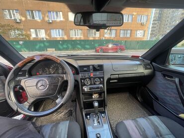 Mercedes-Benz: Mercedes-Benz C-Class: 1995 г., 1.8 л, Автомат, Бензиновая, Седан — 5