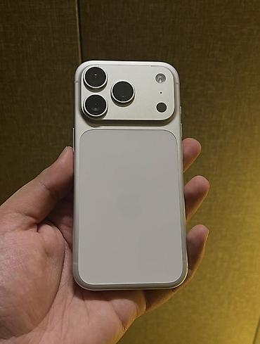 IPhone 14 Pro, Б/у, 256 ГБ, Серебристый, Защитное стекло, Чехол, 100 %