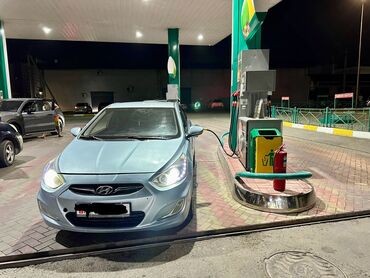 хонда соларис: Hyundai Solaris: 2011 г., 1.6 л, Автоматические, Бензин