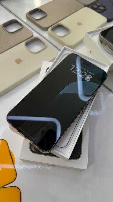 Apple iPhone: IPhone 15 Pro Max, 256 GB, Natural Titanium, Zəmanət, Simsiz şarj, Face ID