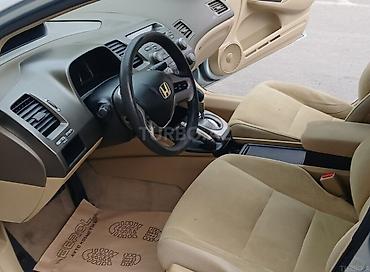 Honda: Honda Civic: 1.8 l | 2007 il Sedan — 3