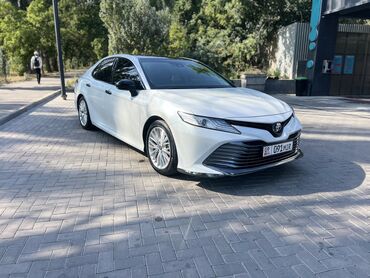 Toyota: Toyota Camry: 2019 г., 2.4 л, Вариатор, Гибрид, Седан