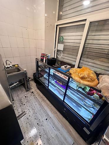 Soyuducu avadanlığı: Soyuducu vitrin - Tip: Elektrikli soyuducu vitrin, ön və üst hissəsi — 2