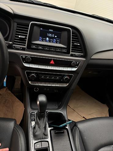 Hyundai: Hyundai Sonata: 2022 г., 2 л, Автомат, Газ, Седан — 11