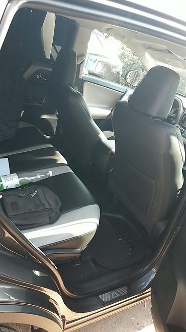 аш рв: Toyota RAV4: 2018 г., 2.5 л, Автомат, Бензин, Внедорожник — 7
