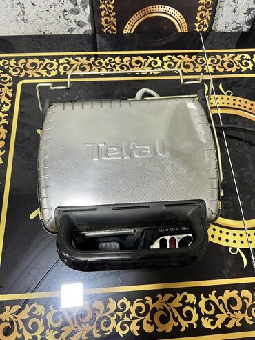 tost makinesi: Çörək qızdıran toster Professional modeldi Kafe restoranlar üçün Tefal