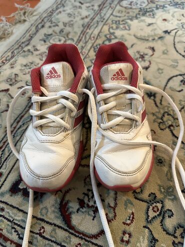 Women's Sneakers and athletic shoes: Адидас 28 размер