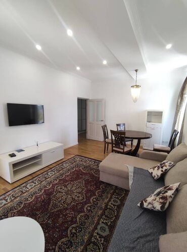 квартира долгосрочная бишкек: 2 комнаты, 56 м², Элитка, 5 этаж, Евроремонт