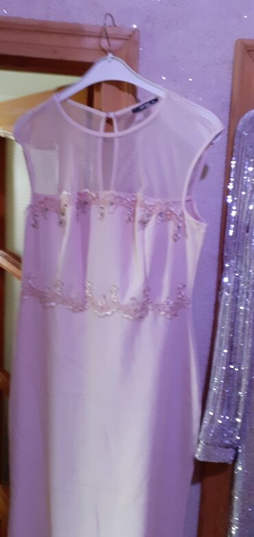 saatliq evler 1 otaqli: Вечернее платье, XL (EU 42)