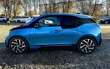 byd e1: BMW i3: 2018 г., 0.1 л, Автомат, Электромобиль, Хэтчбэк — 1