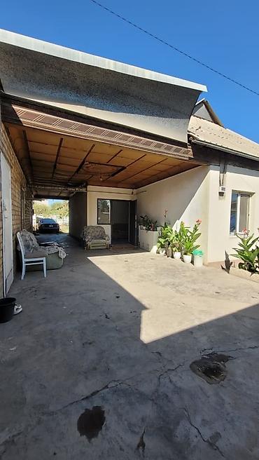 Продажа коттеджей и домов: ⚠️Срочно продаю Дом + Бизнес 📍Пишпек, Локомотив ✔️Дом 80м² 3 — 14