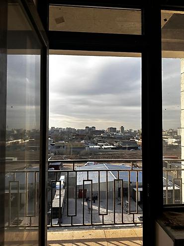 Продажа квартир: 1 комната, 42 м², Элитка, 3 этаж, Евроремонт — 5