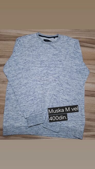 Duksevi: - Dukserica sa kapuljačom, veličina XL. Siva boja. - Muški — 7