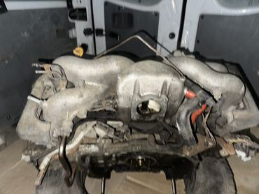 Двигатели, моторы и ГБЦ: Бензиновый мотор Subaru 2 л — 5