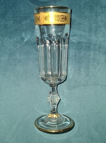 бокалы для шампанского 12 штук: Фужеры для шампанского (состаренная позолота) - высота 20 см . Набор