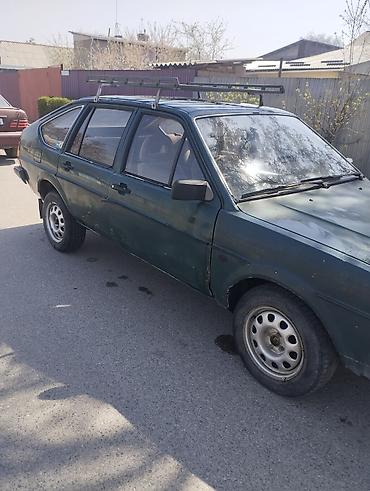 pass: Volkswagen Passat: 1983 г., Бензин — 2