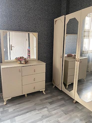 Mənzillər: Mənzildə rahat yaşayış üçün tam mebel və məişət texnikası ilə təchiz — 3
