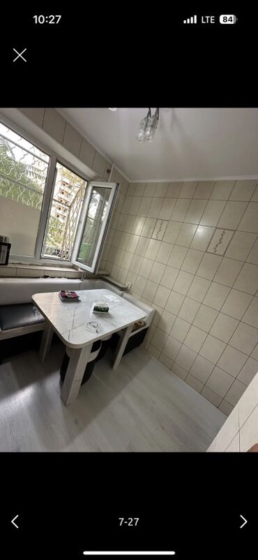 Продажа комнат: 60 м², С мебелью — 17