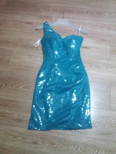 tirkizna haljina: Haljina sa jednom bratelicom -32 broj. malo iznad kolena -plava sa
