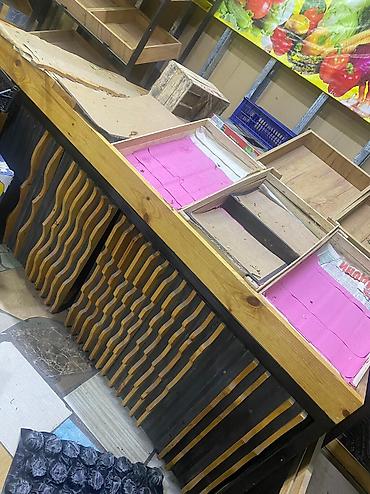 Бизнес үчүн жабдуулар: Срочно продаются полки витрины в хорошем состоянии Полки подходят — 2
