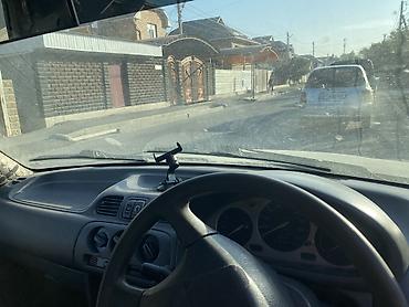 несс: Nissan March: 1998 г., 1 л, Автомат, Бензин, Универсал — 8
