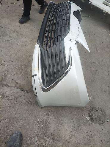 Бампер и комплектующие: Бампер Toyota — 6