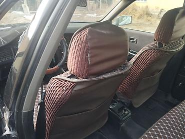 Audi: Audi 80: 1993 г., 2 л, Механика, Бензин, Седан — 25