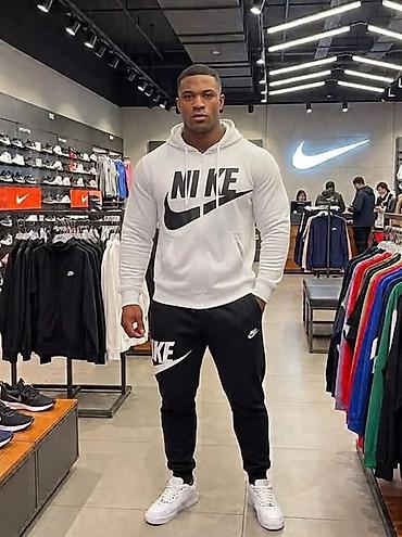 nike tech fleece akcija: Muške trenerke M,L,XL,XXL veličine za samo 4700 din . deblji — 3
