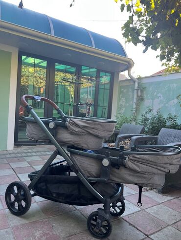 adamex galactic universal arabalar: Əkizlər üçün araba