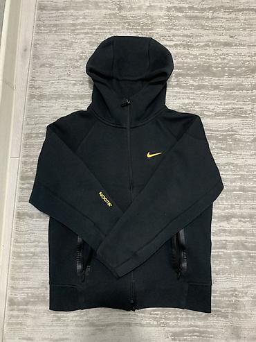 Толстовкалар: Эркектердин толстовкасы, M, Nike, Колдонулган, түсү - Кара, Өзү алып кетүү, Акылуу жеткирүү — 1