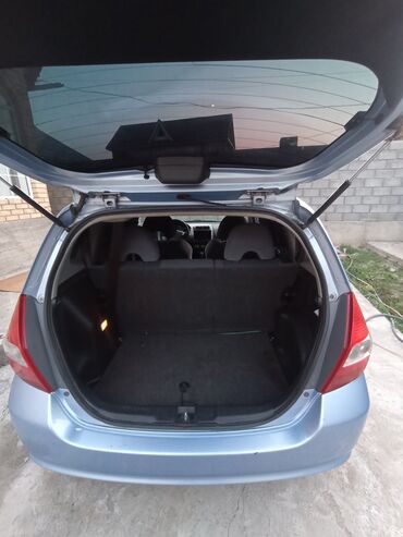 Продажа авто: Honda Jazz: 2004 г., 1.5 л, Вариатор, Бензин, Хэтчбэк