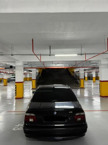 BMW: BMW 5 series: 2.5 l | 1996 il Sedan — 11