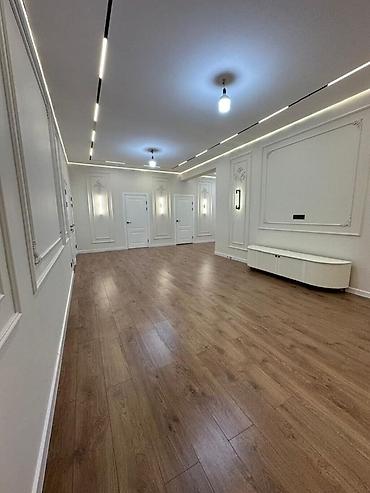 Продажа коттеджей и домов: Продается частный дом район: Ак ордо1 Ахунбаева/Каркыра + — 9