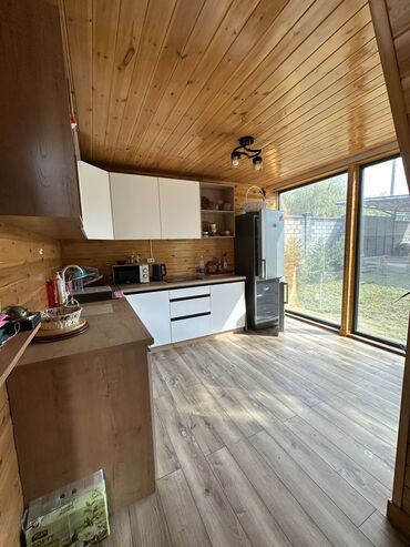 земельный участок в караколе: Дача, 84 м², 3 комнаты, Риэлтор, Дизайнерский ремонт