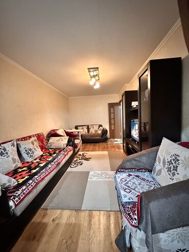 с подселением парень: 2 комнаты, 55 м², Индивидуалка, 2 этаж, Косметический ремонт