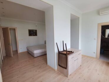 Köhnə tikili: Bakı, 4 otaqlı, Köhnə tikili, m. İçərişəhər, 120 kv. m — 7