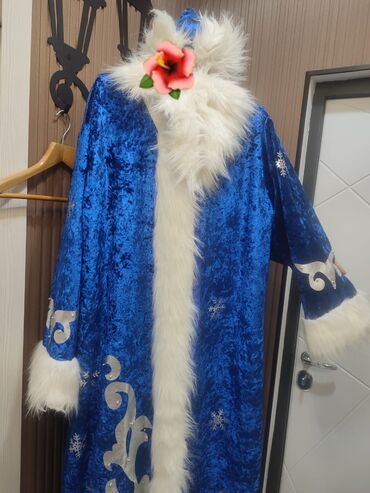 Взрослые карнавальные костюмы: Карнавальный костюм, Новогодний герой, Дед Мороз — 10