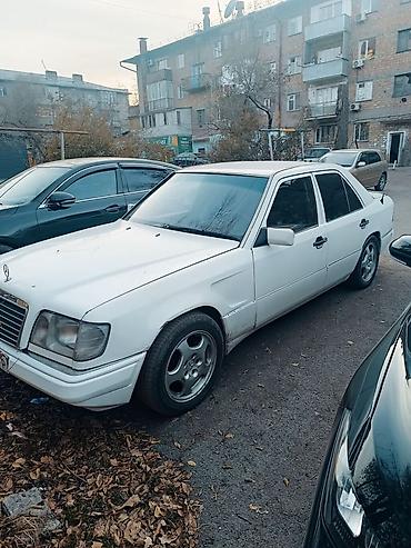 лодки цена: Mercedes-Benz W124: 1994 г., 2.2 л, Механика, Бензин, Седан — 1