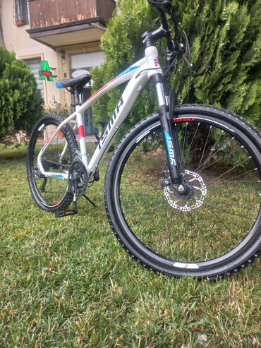 salcano велосипед: İşlənmiş Şəhər velosipedi Isma, 26", sürətlərin sayı: 10, Ünvandan götürmə