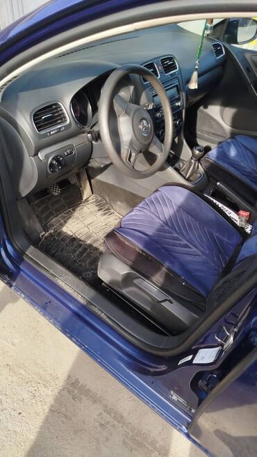 Volkswagen: Volkswagen Golf: 2009 г., 1.4 л, Механика, Бензин, Хэтчбэк — 1