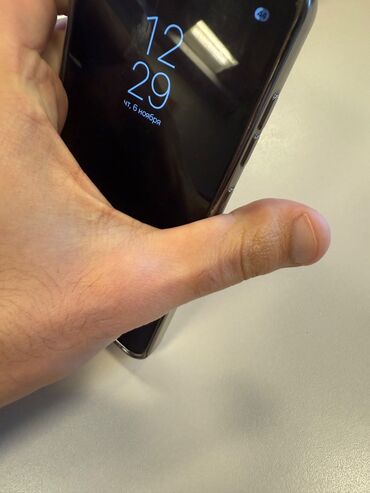 самсунг с 22 ультра: Samsung Galaxy S23, 256 GB, rəng - Qara, Barmaq izi, Simsiz şarj, İki sim kartlı