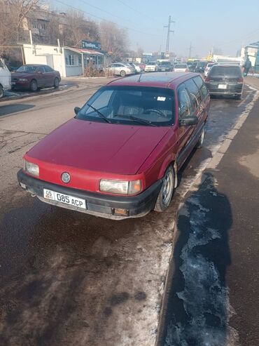 Volkswagen: Volkswagen Passat: 1990 г., 1.8 л, Механика, Бензин, Универсал