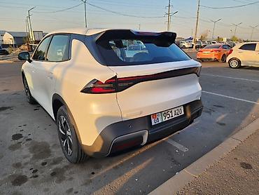 jac aion: Changan Qiyuan Q05: 2026 г., 1.8 л, Автомат, Электромобиль, Кроссовер — 4
