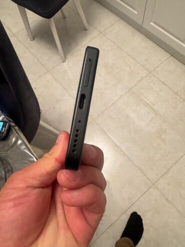 redmi note 8 pro qiymeti 2022: Pakovkada ozum almisam.ela zaryatka saxlayir.cizigi bele yoxdu