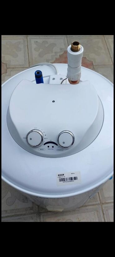 su radiatoru ev ucun: Ariston 50 l