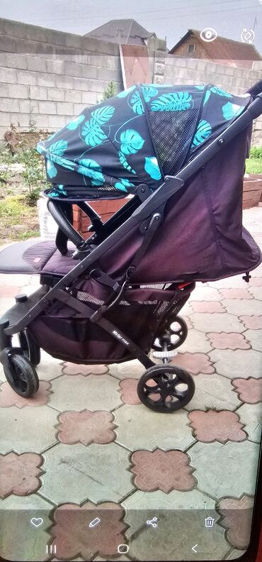 детская коляска mothercare: Коляска, цвет - Черный, Б/у