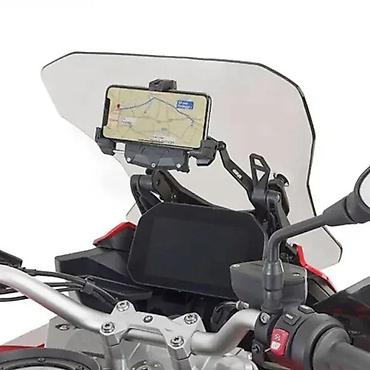 Držač za telefon dizajniran za sigurno pričvršćivanje pametnog