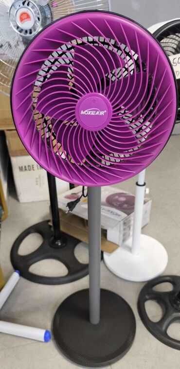 ženski kompleti sa pantalonama: MOXIE AIR ventilator za cirkulaciju vazduha – 10” Uživajte u svežem