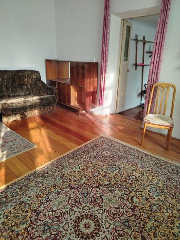 Долгосрочная аренда домов: 130 м², 4 комнаты — 3