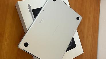 apple macbook air fiyat: Macbook gündalik istifada olunub cızığı yoxdur xırda yerlarinda var — 2